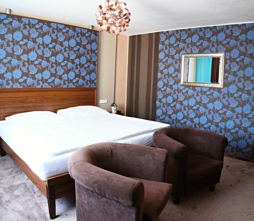 Hotel Baltaci U Nahonu 즐린 외부 사진