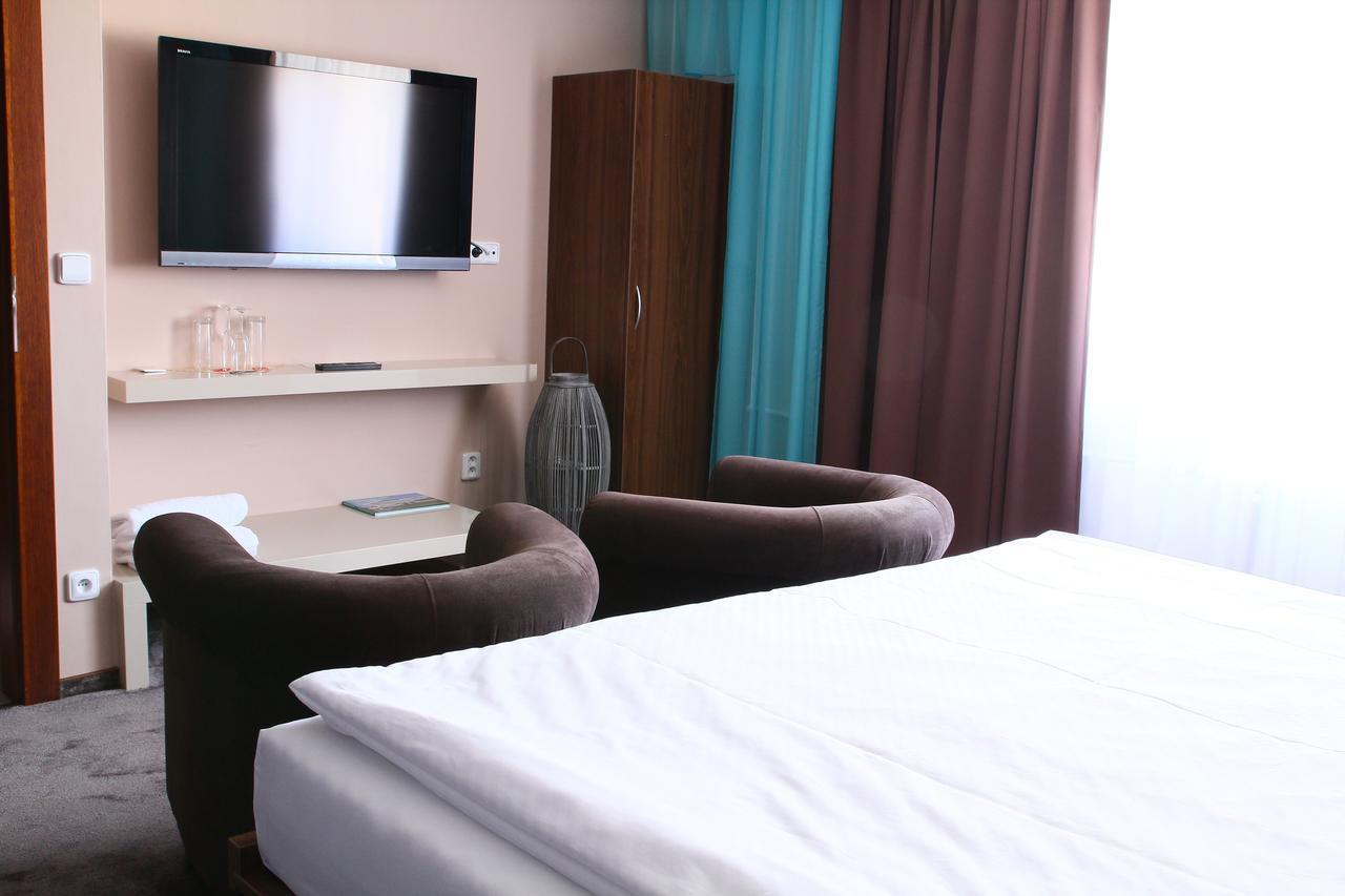 Hotel Baltaci U Nahonu 즐린 외부 사진